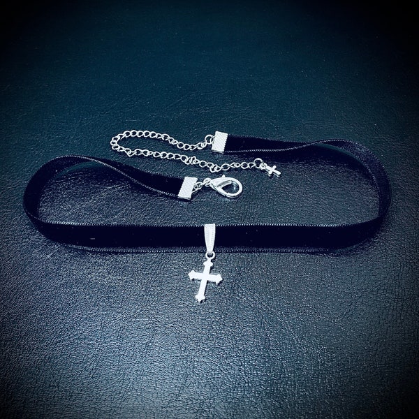 13"-18" Gothic cross black velvet ribbon adjustable choker necklace