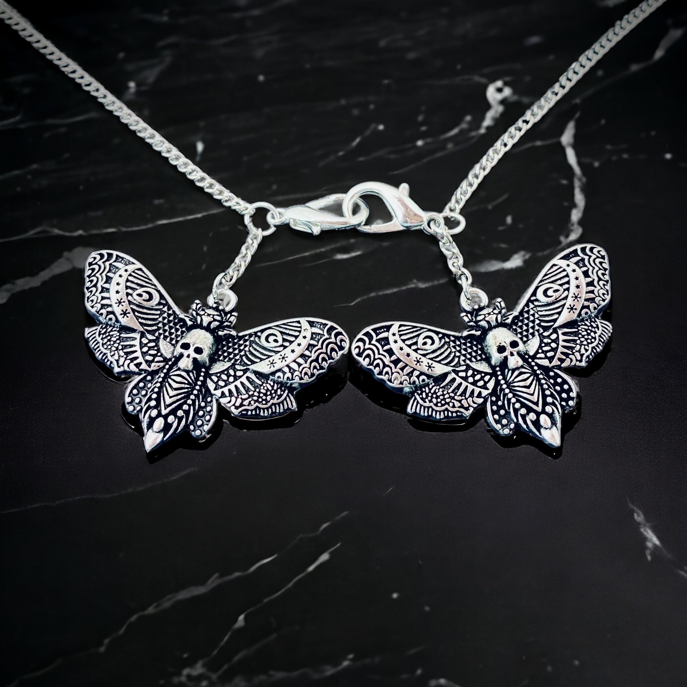 Moth Eyeglass Chain Moth pendant eyeglass chain, fashionable women main image 3