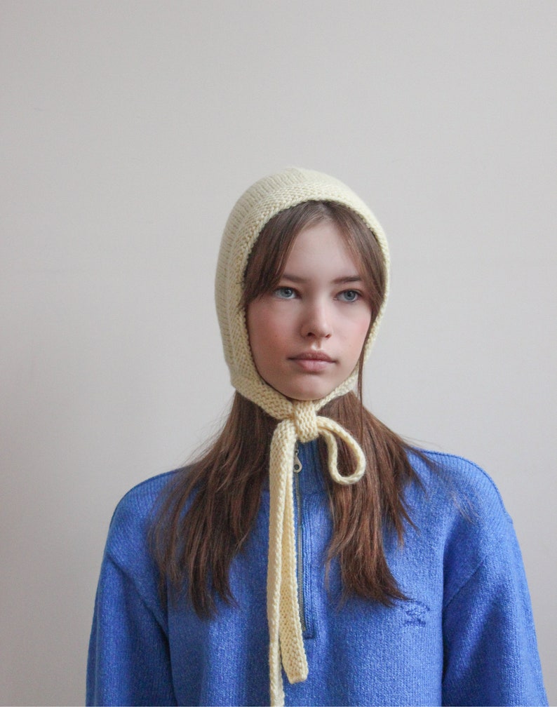 Hand-knitted Adult Bow Tie Bonnet hat in Light Yellow image 4