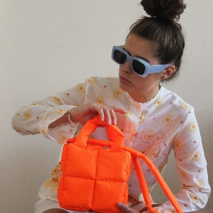 MINI PILLOW PUFFER essential bag in neon orange , tote bag , neon mandarin bag image 6
