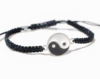 Yin Yan adjustable black bracelet. Handmade good vibes bracelet, Yoga Bracelet, Zen Bracelet, Peace Bracelet, Unisex Bracelet, Yin Yang band