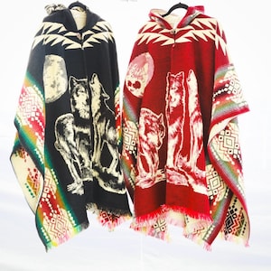 Wolf Poncho, alpaca wool poncho, hooded poncho, stylish poncho. Unisex alpaca poncho, Red poncho, Black poncho, handcrafted by native hands.