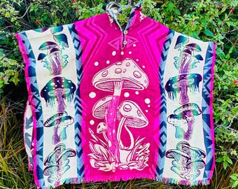 Mushroom poncho, colorful reversible poncho, Psychedelic design poncho, unisex stylish cape, boho hooded poncho, Handcrafted Alpaca poncho.