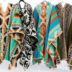 100 % wool western poncho, Thick heavy duty poncho, Native Tribal poncho, cowboy poncho, very warm and soft, Handcrafted by Indigenous hands