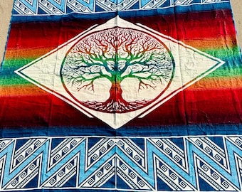 Tree of life Blanket, Beautiful and colorful, Tribal design, Reversible queen size blanket, Very warm and soft, Handcrafted by Native hands
