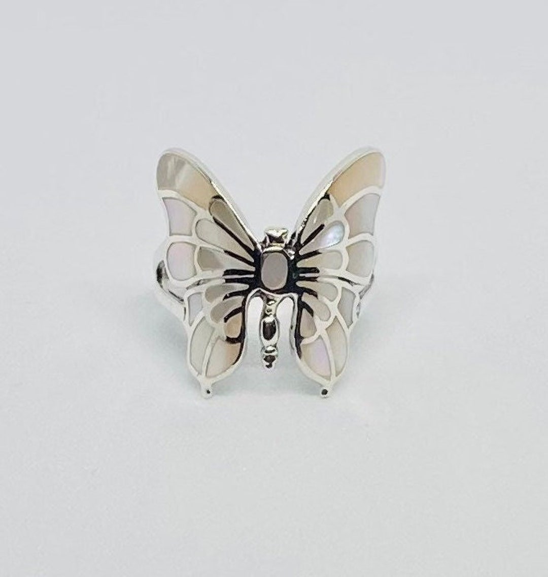Butterfly mothers ring deals