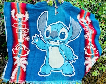 Blue anime hooded poncho, unisex cape, very warm and soft, alpaca wool poncho, Hooded poncho, blue poncho. Handcrafted stylish poncho