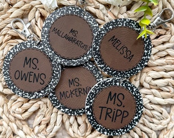 Chaveiros personalizados para professores, chaveiros personalizados para professores, cordões para professores, presentes personalizados para professores, chaveiros personalizados