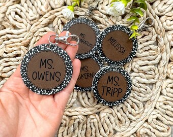 Chaveiros personalizados para professores, chaveiros personalizados para professores, cordões para professores, presentes personalizados para professores, chaveiros personalizados