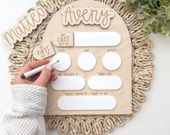 Personalisiertes Schild für den ersten Schultag, Back to School Schild, Brett für den ersten Tag und den letzten Tag, benutzerdefiniertes Schild, austauschbarer erster und letzter Tag
