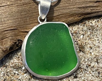 Sea Glass Chain Green