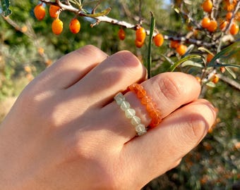 Adorable Heart-Shaped Aventurine Elastic Fidget Ring in Natural Green or Red Gemstone for Love and Confidence