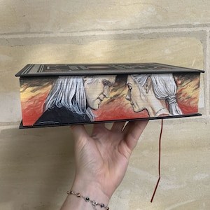 Fire & Blood Rhaenyra, Daemon, Jacaerys, Baela Targaryen Foreedge Painting