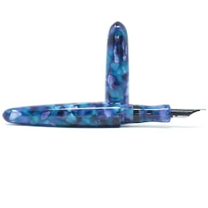 Conway Stewart's 'Azure' Canterbury Loft op maat gemaakte vulpen - Bock of JoWo #6 penpunt, geschenkdoos
