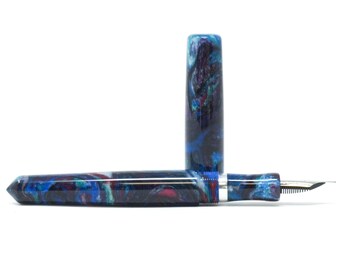 Across The Universe Glenwood Loft Maßgeschneiderter Füllfederhalter - Bock or JoWo #6 Feder, Geschenkbox