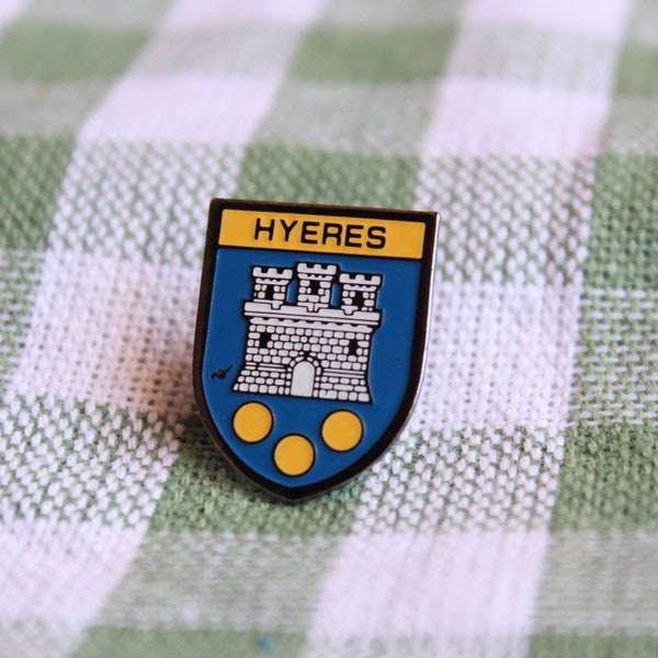 Blason ville d'hyères. Pin's blason. Pins. Broche