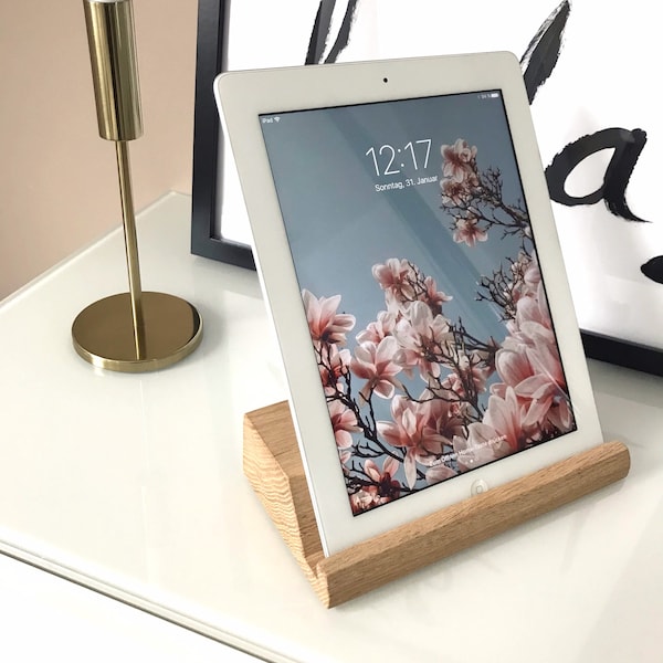 IPad Halter Eiche Eichenholz Ständer Büro Büroaccessoires Bürozubehör Tablethalter