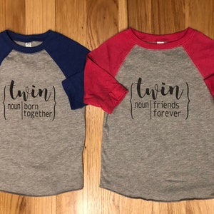 Twin Matching Set | TWEELINGEN | Twins Gift Ideeën | Twee sets | Matching Twins | Baseball Tee Twin Set | Tweelingjongens | Tweelingmeisjes |