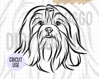 Op de afbeelding: Zwart-witte lijntekening van een Lhasa Apso hond. De hond kijkt recht naar de kijker met zijn tong uit. De tekst "LHASA APSO" staat boven de hond.