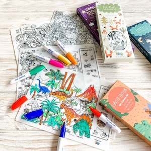 Doodle Dat - Ensembles de tapis à colorier réutilisables en silicone - Divers modèles (fées, dinosaures, monstres, jungle, licornes)