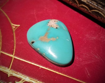 Sleeping Beauty Turquoise. Turquoise Cabochon. Blue Turquoise. 39 Carats. Old Stock. American Turquoise.