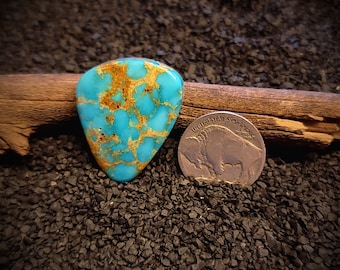 Turquoise Mountain Turquoise. Old Stock High Grade Turquoise Cabochon. 38.85 Carats. Arizona Gem Grade Turquoise. Real Turquoise.