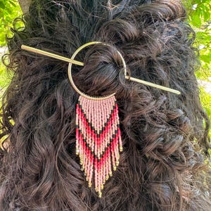 Handmade Alaska Native Beaded Barrette with beautiful dark red and greens Exquisitely made Navajo beaded barrette. Comes with matching  main image 4