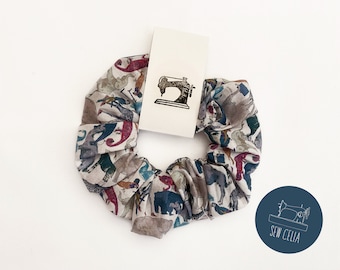 Liberty Haargummi | Luxus Haargummi | Freiheit Geschenk | Schlange für den Zoo Tana Lawn