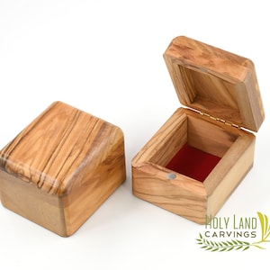 Personalized Olive Wood Box, Jewelry Box, Rosary Box, Keepsake Box made in the Holy Land, Wooden Box Great to store Rosaries