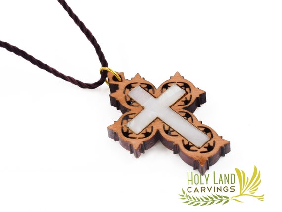 Collier Croix En Bois D'olivier Fait Main - Pendentif 4x2.5 Cm Avec Cordon Cuir 81 Cm - Cadeau Religieux Symbolique