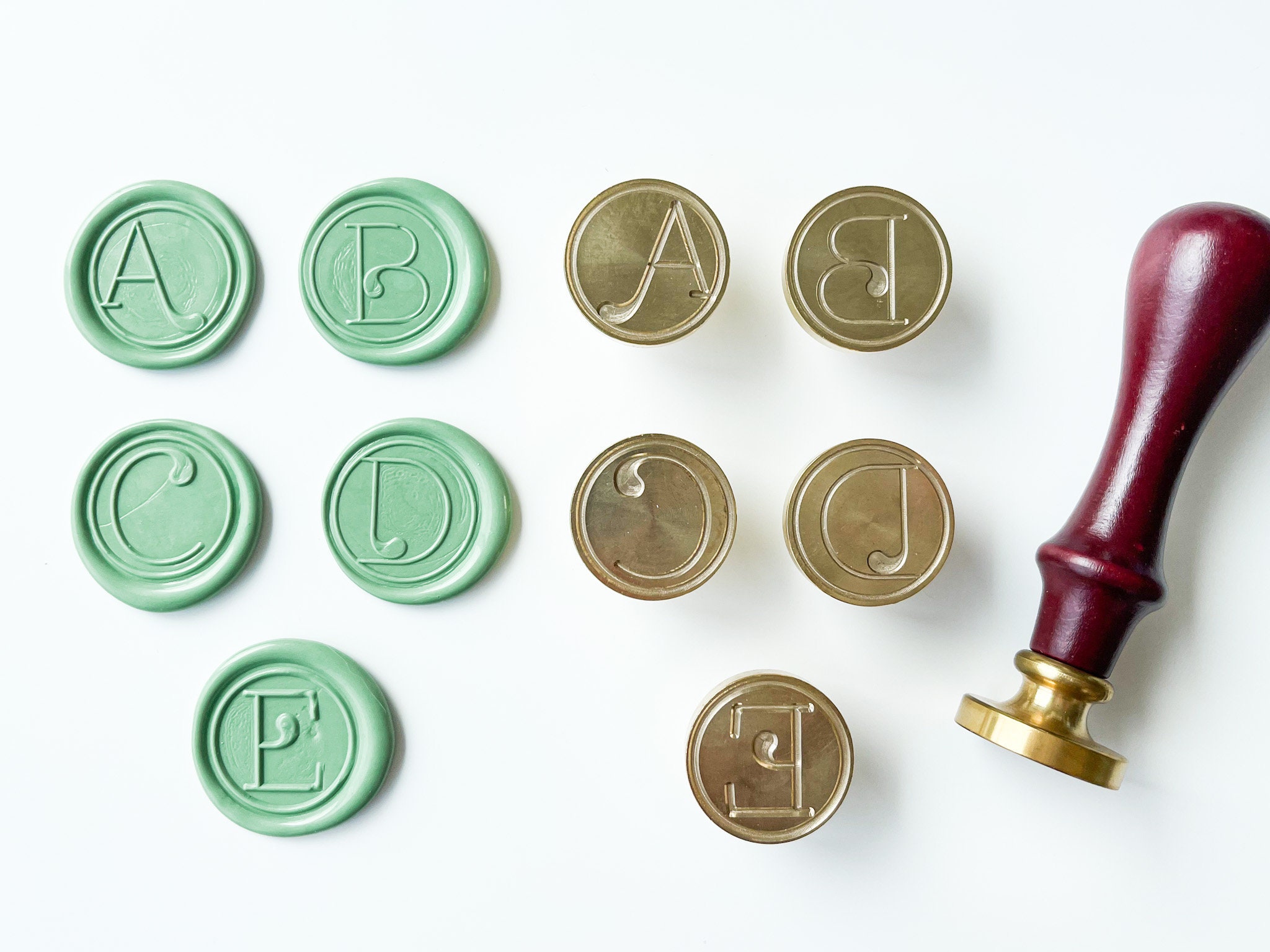 Beebeecraft CRASPIRE Wax Seal Stamp Heads 26 Letters A-Z Alphabet Initial  Brass Head Sealing Stamp with 2PCS Wooden Handle, Wax Letter Seal Stamp for