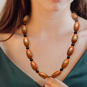 Vintage-Inspired Brown Beaded Necklace – Handmade Earthy Tribal Boho Jewelry for Men & Women
