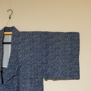 Vintage Japanese Yukata Kimono Robe – Layered Cells in Tints of Ai Blue on White
