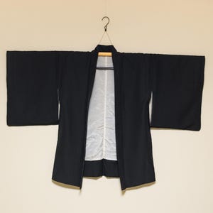 Japanese Vintage Haori Black Kimono 正絹 Vintage Black Haori (Kimono Jacket) with Orange clouds