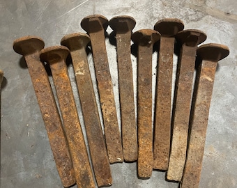 Railroad spikes for sale, steel paperweight doorstop, antique kinzua rail spikes, Art craft project, home decor spikes railroad enthusiasts