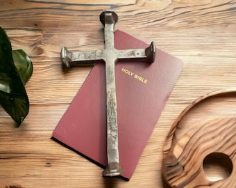 metal wall cross, farmhouse rustic iron cross christianity Catholic wall decor Jesus cross religious wall hanging, faith Christian gift idea