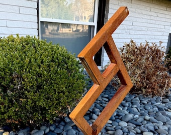 large garden sculpture, large modern metal abstract sculpture, rustic garden sculpture & yard art, rusted geometric steel sculpture art