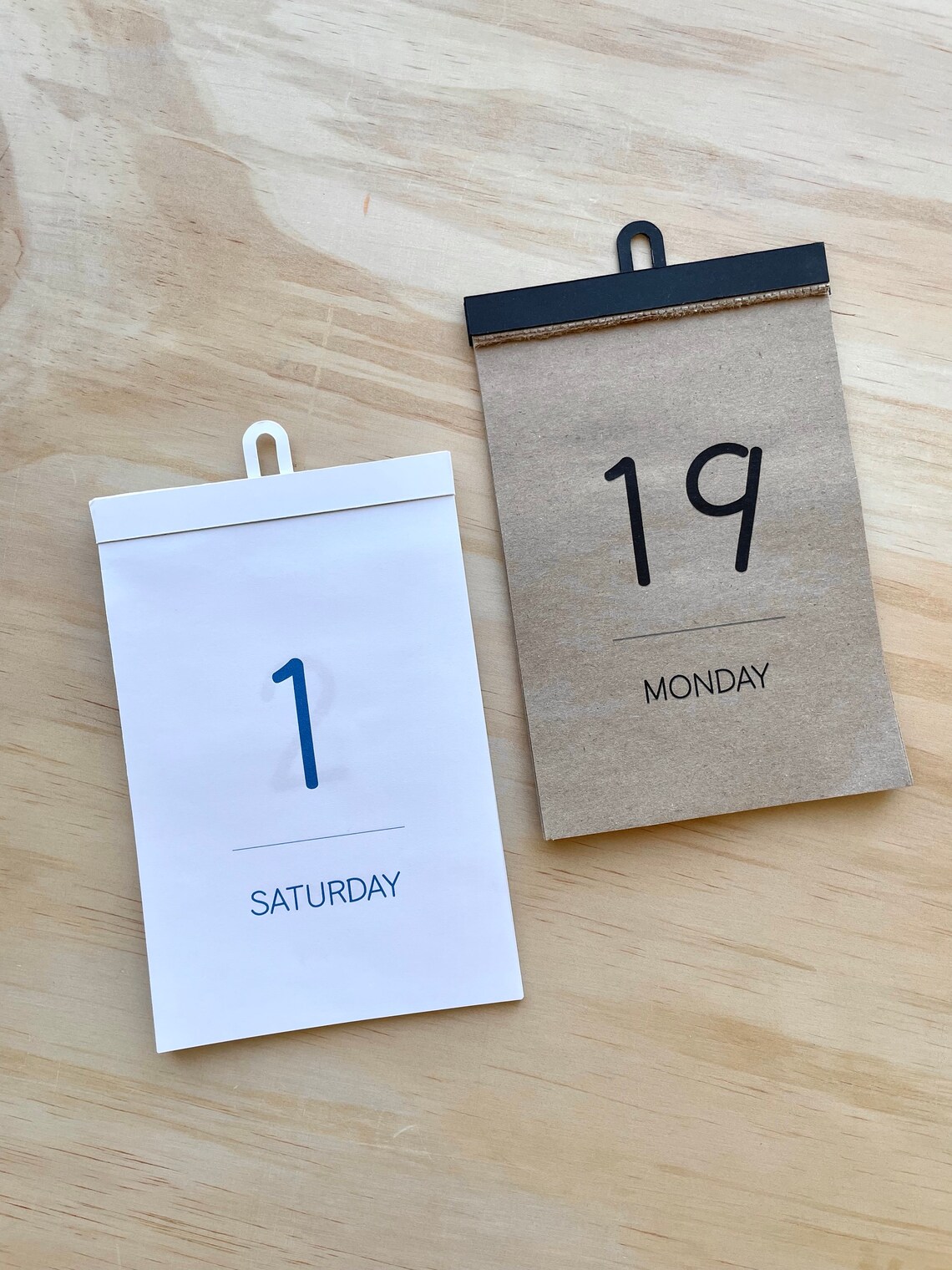 tear-off-daily-calendar-simple-calendar-daily-calendar-etsy