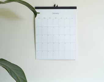2027 Minimalist Wall Calendar: Simple Daily Planner (8.5x11 inches)