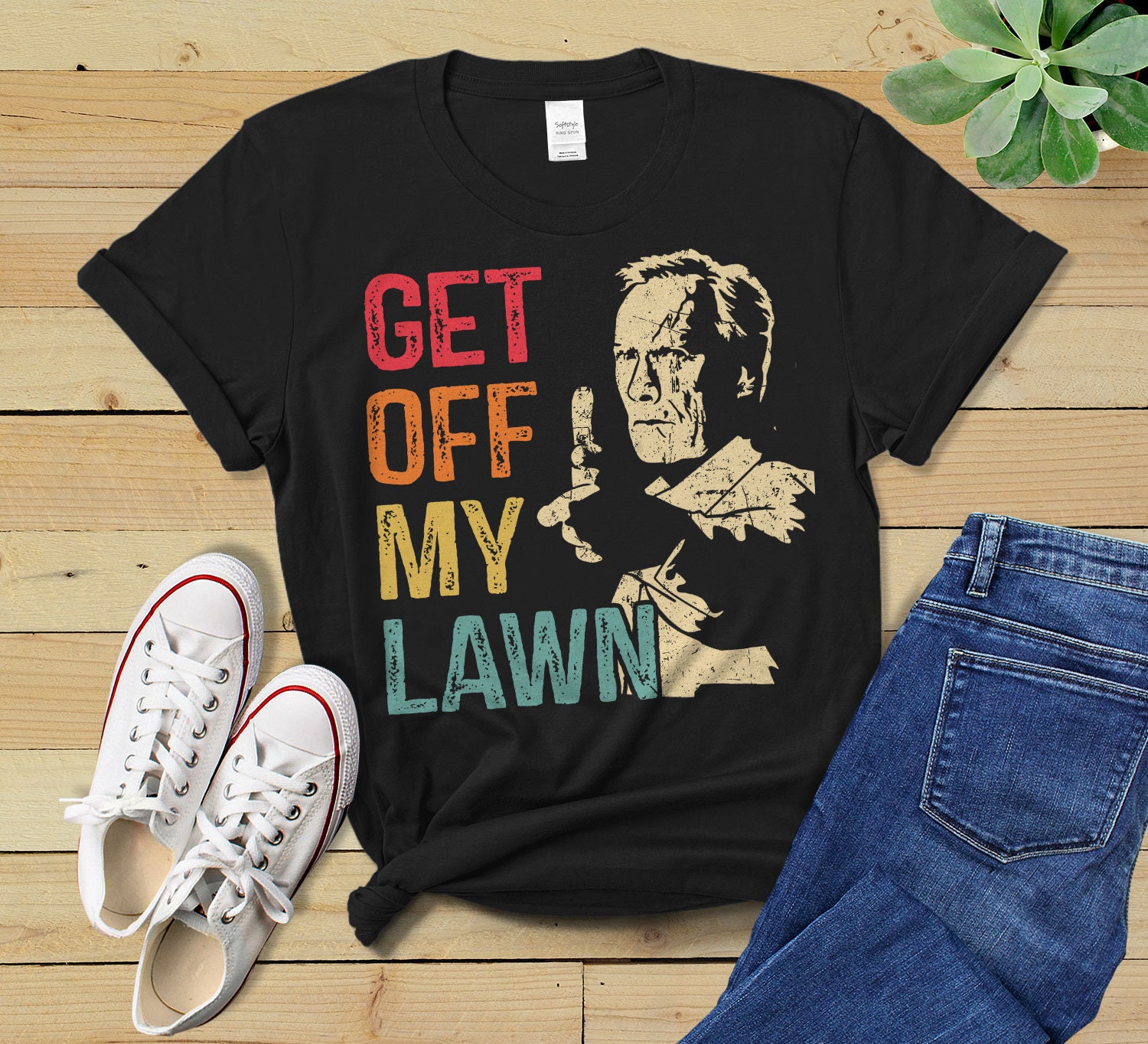 Holen Sie sich aus meinem Rasen Shirt für Frauen oder Männer | Etsy