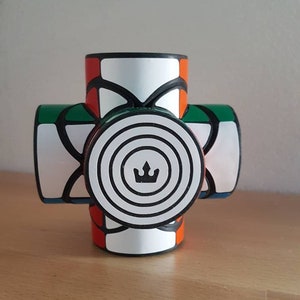 Core skewb