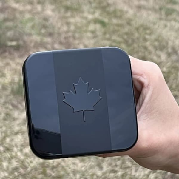 Canada Metal Flag Hitch Cover Plug (Fits 2" Receiver, Black)