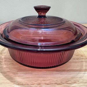 Vintage Corning Ware Cranberry Vision V-30-B 24 oz 750 milliliters Ribbed Casserole Dish with PYREX Lid Made In USA