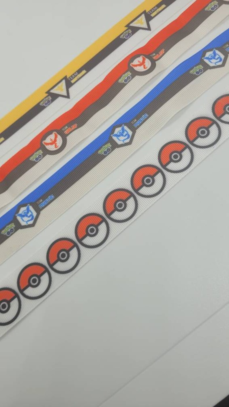 POKEBALL MYSTERY ORNAMENT large filled with gifts This is the Great Ball gotta catch them all