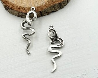 Silver Snake Charms: Antique Silver Plated Pendants (5 Pcs)