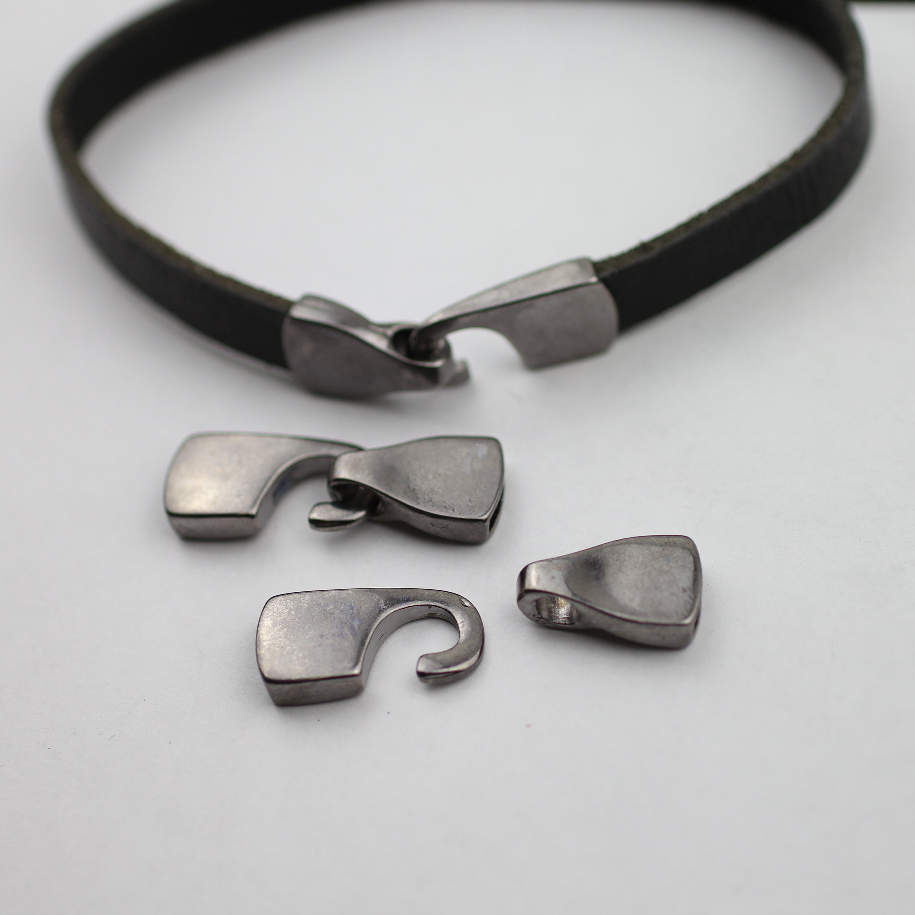5pcs Gunmetal Bracelet Clasps, Hook Bracelet Clasps, Zamak 5pcs Gunmetal Bracelet Clasps, Hook Bracelet Clasps, Zamak