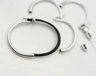 Antique Silver Half Cuff Hook Clasp: Zamak Bracelet Findings (55x33 mm)