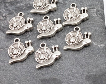 BULK 10 Dainty Silver Snail Charms, sea snail pendant, Snail Charm Double Side, Silver Plated Antique silver Dainty Charm wholesale, zm1014