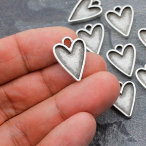 10 Heart Cabochon setting, Jewelry Making, Charm Pendants, Resin Bezel Jewelry Findings Accessories wholesale price zm969 image 1