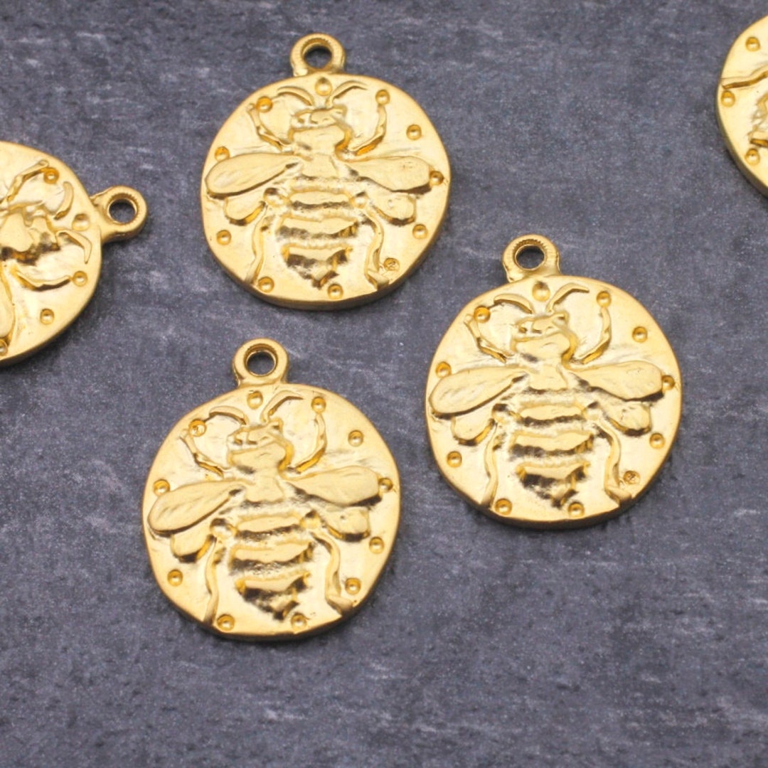 Gold Bee Charms Gold Plated Charm Pendants Matt Gold Plated Etsy
